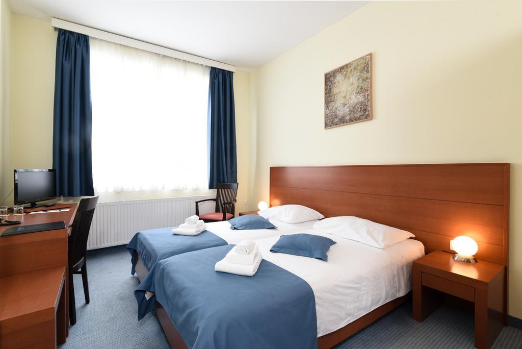 Hotel Park Lovran Eksteriør bilde